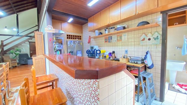 Foto 12 do(a) Casa em Condomínio de 5 quartos à venda em Itaipava, Petrópolis
