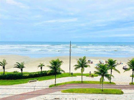 Foto 2 do(a) Apartamento de 3 quartos à venda em Caiçara, Praia Grande