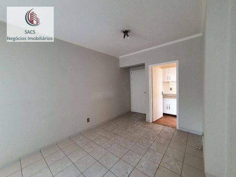 Foto 4 do(a) Apartamento de 1 quartos à venda em Vila Itapura, Campinas