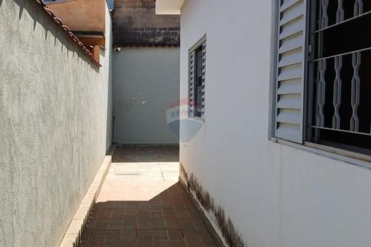 Foto 10 do(a) Casa de 2 quartos à venda em Parque Residencial Cândido Portinari, Ribeirão Preto