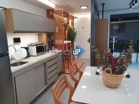 Foto 15 do(a) Flat de 2 quartos à venda em Copacabana, Rio de Janeiro
