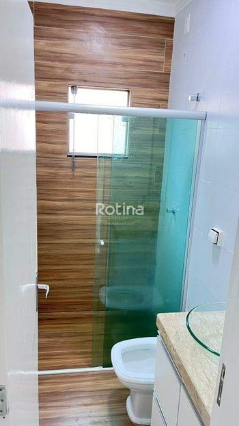 Foto 8 do(a) Apartamento de 2 quartos à venda em Jardim Inconfidência, Uberlândia