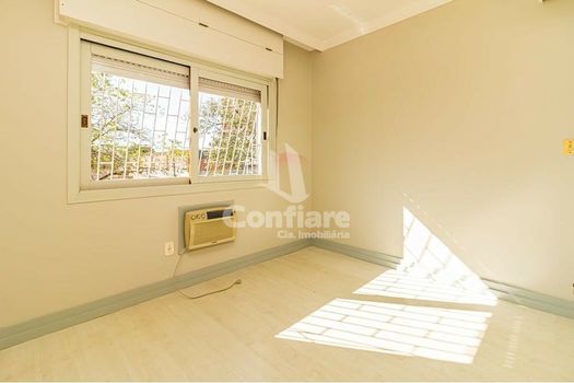 Foto 15 do(a) Apartamento de 3 quartos à venda em Jardim Lindóia, Porto Alegre