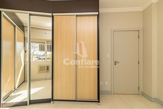 Foto 8 do(a) Apartamento de 3 quartos à venda em Jardim Lindóia, Porto Alegre