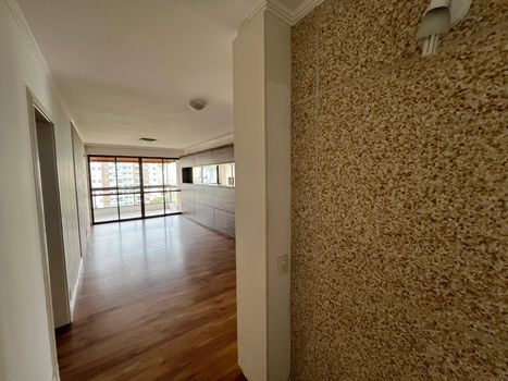 Foto 4 do(a) Apartamento de 3 quartos à venda em Itacorubi, Florianópolis