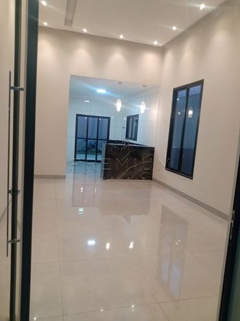 Foto 4 do(a) Casa de 3 quartos à venda em Jardim Inconfidência, Uberlândia
