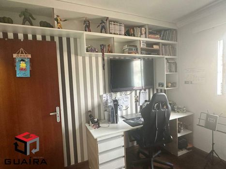 Foto 30 do(a) Casa de 3 quartos à venda em Vila Alzira, Santo André