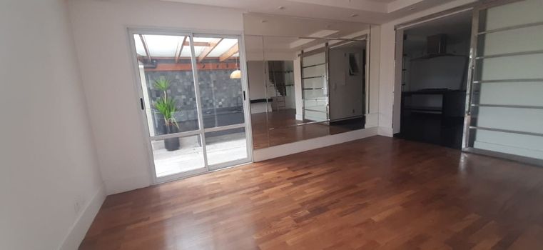 Foto 4 do(a) Apartamento de 2 quartos à venda em Vila Madalena, São Paulo