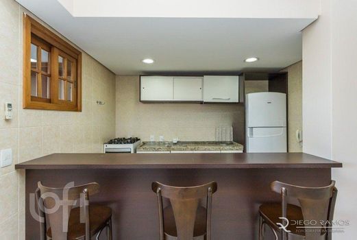 Foto 43 do(a) Apartamento de 2 quartos à venda em Petrópolis, Porto Alegre