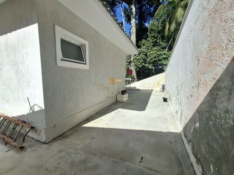 Foto 30 do(a) Casa em Condomínio de 3 quartos à venda em Vargem Grande, Teresópolis