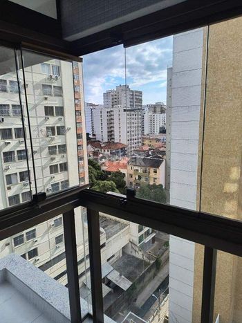 Foto 2 do(a) Flat de 1 quartos à venda em Icaraí, Niterói