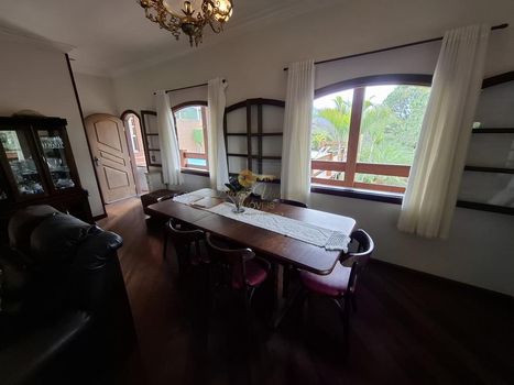 Foto 1 do(a) Casa em Condomínio de 4 quartos à venda em Albuquerque, Teresópolis