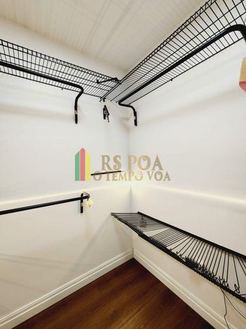 Foto 42 do(a) Casa de 4 quartos à venda em Vila Jardim, Porto Alegre