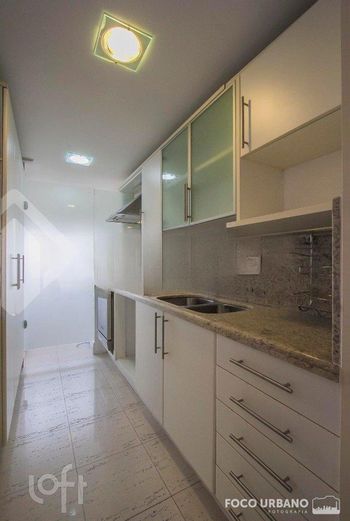 Foto 30 do(a) Apartamento de 2 quartos à venda em Petrópolis, Porto Alegre