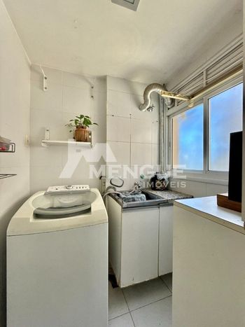 Foto 23 do(a) Apartamento de 2 quartos à venda em Jardim Lindóia, Porto Alegre