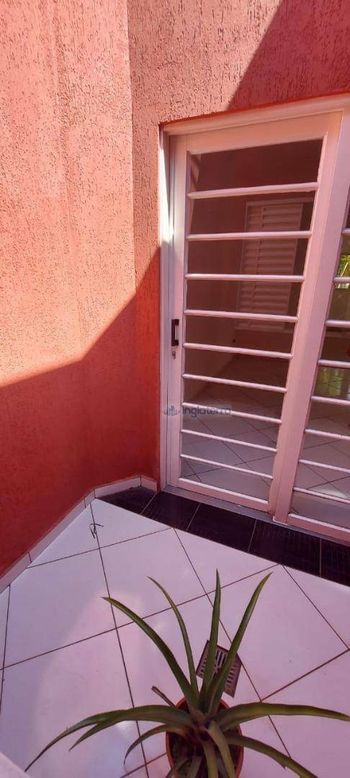 Foto 11 do(a) Casa de 3 quartos à venda em Igapó, Londrina