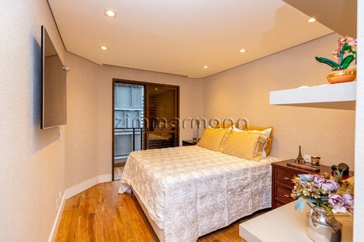 Foto 16 do(a) Apartamento de 4 quartos à venda em Jardim Europa, São Paulo