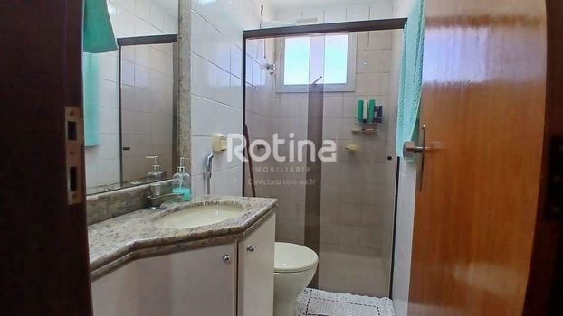 Foto 19 do(a) Apartamento de 3 quartos à venda em Brasil, Uberlândia