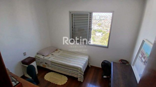 Foto 14 do(a) Apartamento de 3 quartos à venda em Brasil, Uberlândia