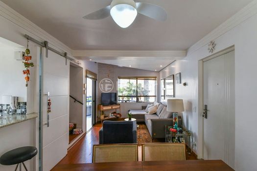 Foto 2 do(a) Apartamento de 1 quartos à venda em Vila Suzana, São Paulo