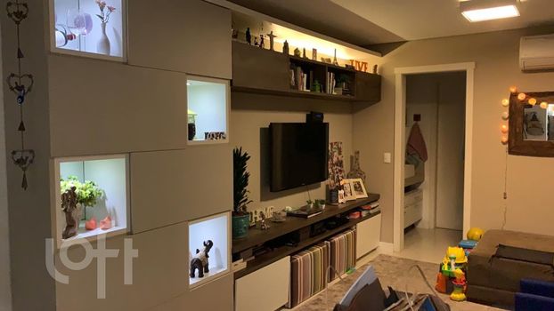 Foto 3 do(a) Apartamento de 1 quartos à venda em Boa Vista, Porto Alegre