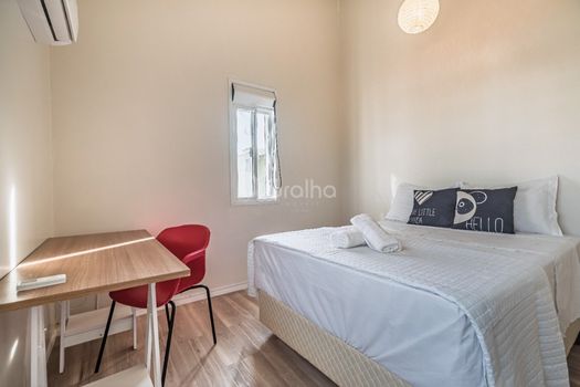 Foto 43 do(a) Casa de 3 quartos à venda em Barra da Lagoa, Florianópolis