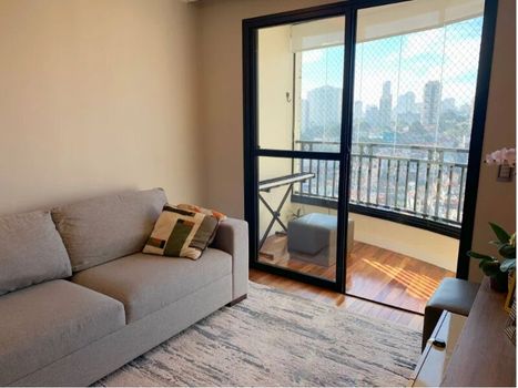 Foto 1 do(a) Apartamento de 3 quartos à venda em Vila Ipojuca, São Paulo