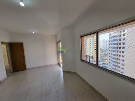 Foto 2 do(a) Apartamento de 3 quartos à venda em Chácara Inglesa, São Paulo