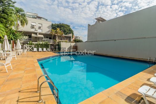 Foto 46 do(a) Cobertura de 3 quartos à venda em Passo da Areia, Porto Alegre