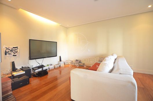 Foto 11 do(a) Loft de 4 quartos à venda em Alto da Lapa, São Paulo