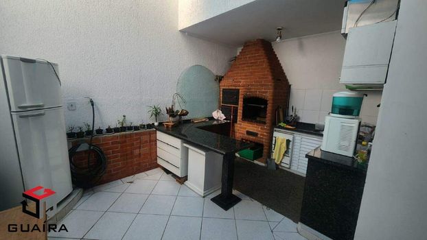 Foto 3 do(a) Casa de 3 quartos à venda em Silveira, Santo André