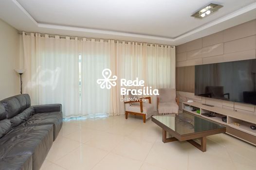 Foto 5 do(a) Casa de 6 quartos à venda em Setor Sul (Gama), Brasília