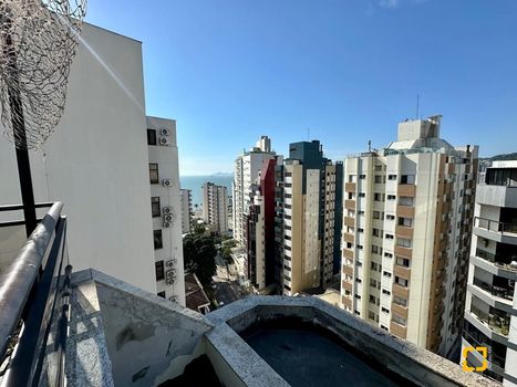 Foto 9 do(a) Cobertura de 4 quartos à venda em Centro, Florianópolis