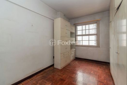 Foto 12 do(a) Apartamento de 3 quartos à venda em Centro Histórico, Porto Alegre