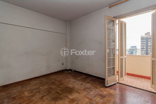 Foto 20 do(a) Apartamento de 3 quartos à venda em Centro Histórico, Porto Alegre