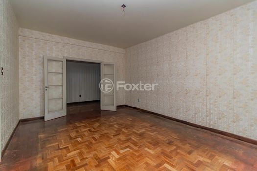 Foto 4 do(a) Apartamento de 3 quartos à venda em Centro Histórico, Porto Alegre