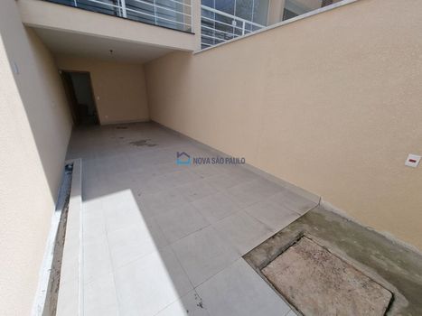 Foto 3 do(a) Casa de 3 quartos à venda em Jardim Maria Estela, São Paulo