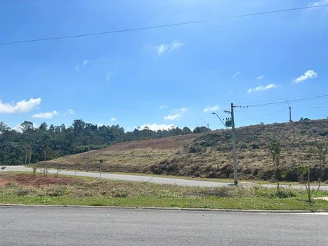 Foto 4 do(a) Terreno false à venda em Cézar de Souza, Mogi das Cruzes