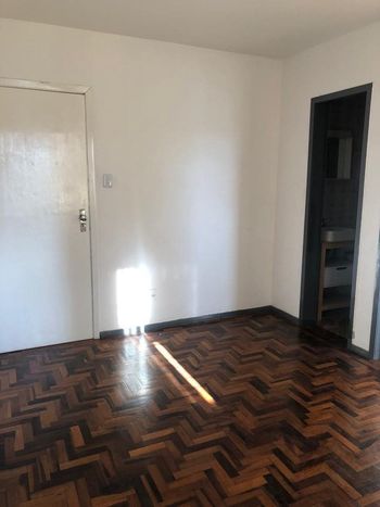 Foto 7 do(a) Flat de 1 quartos à venda em Teresópolis, Porto Alegre
