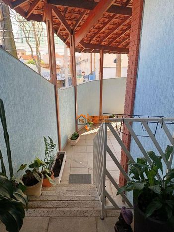 Foto 2 do(a) Casa de 3 quartos à venda em Vila Moreira, Guarulhos