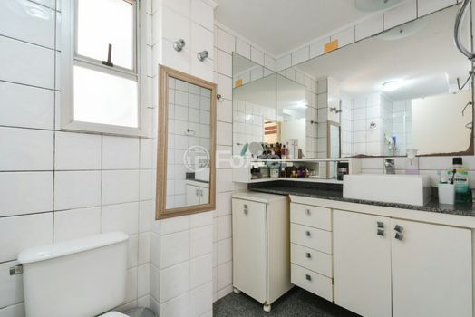 Foto 27 do(a) Apartamento de 3 quartos à venda em Vila Gumercindo, São Paulo