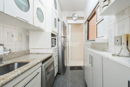 Foto 13 do(a) Apartamento de 3 quartos à venda em Vila Gumercindo, São Paulo