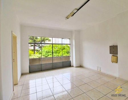 Foto 4 do(a) Sala / Conjunto Comercial false para alugar em Centro, Curitiba